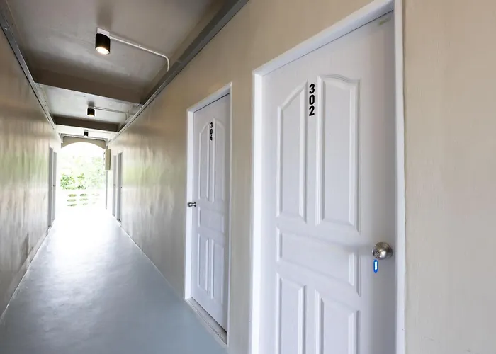 ดอนเมือง 305 Near Dmk Airport Bts Wat Phrasi Bangkok